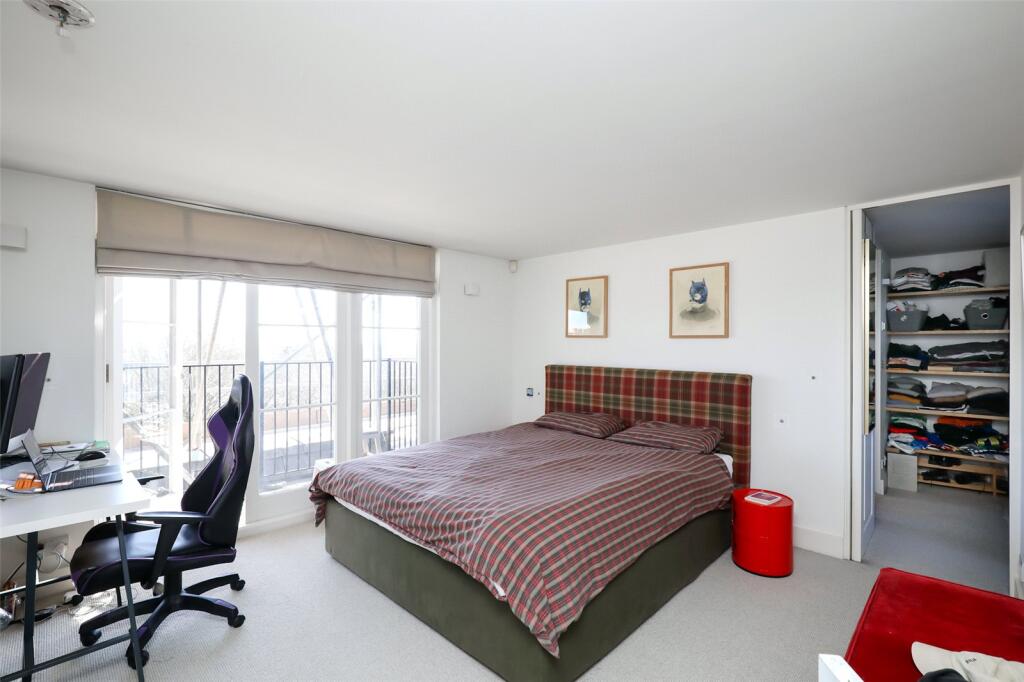 Double Bedroom