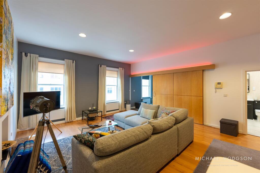 Fawcett Street -02.jpg