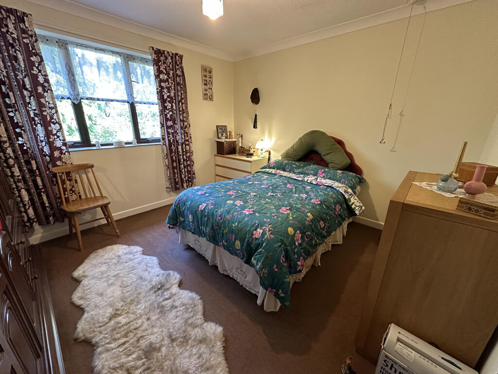 Photo 21-10-2025, 11 44 19