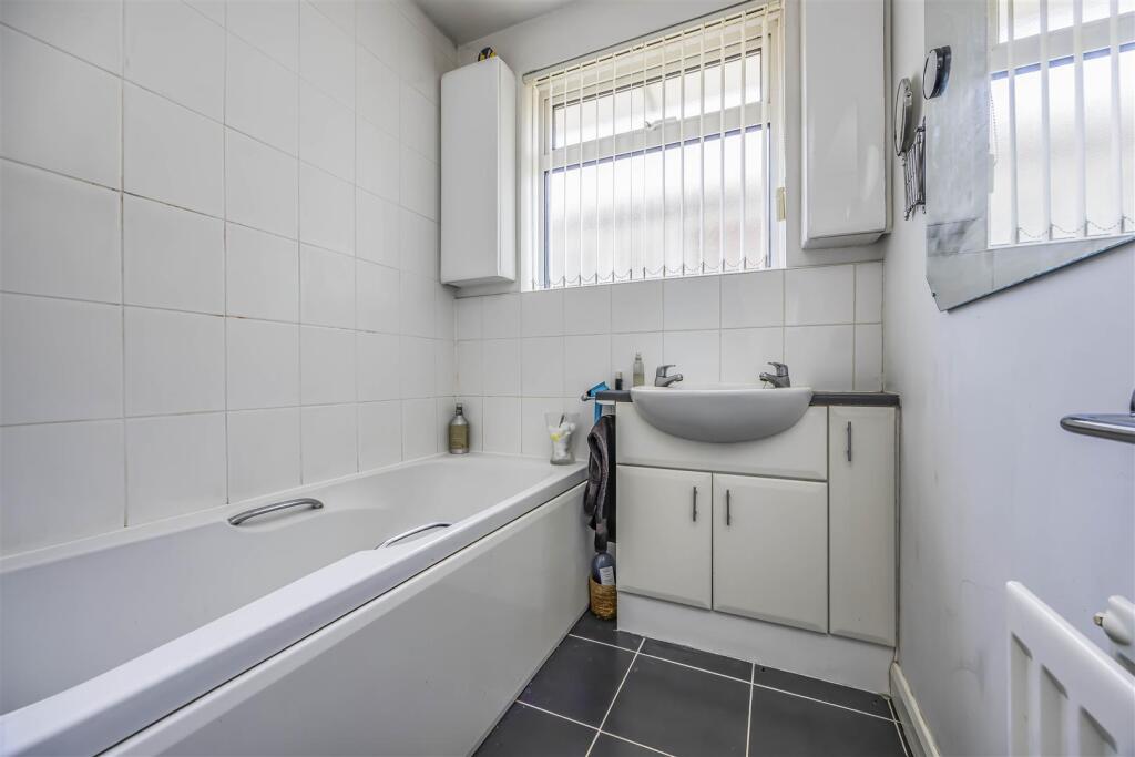 3 Barton Cross, Waterlooville-PorticoMarketing-O'H