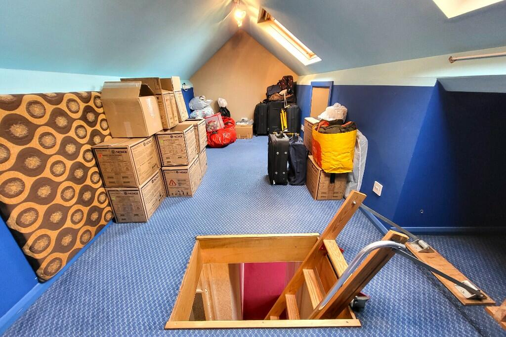 Loft Area (2) 