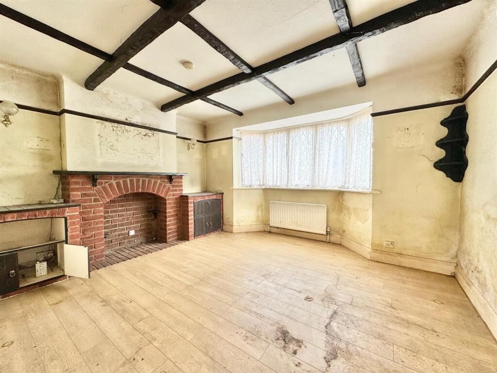 lounge.jpg