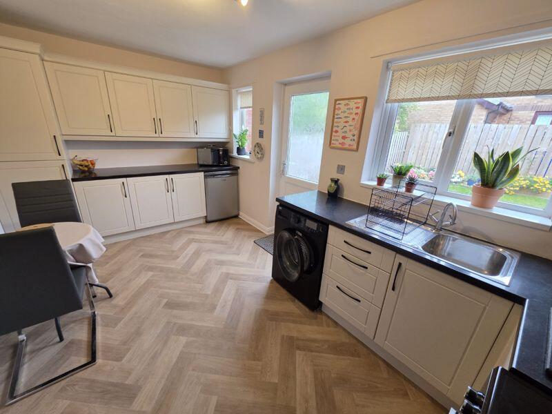 Kitchen/Breakfast Room Additional Image