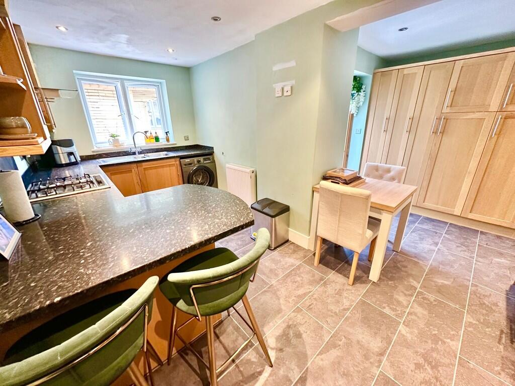 IMG-20250623-WA01...