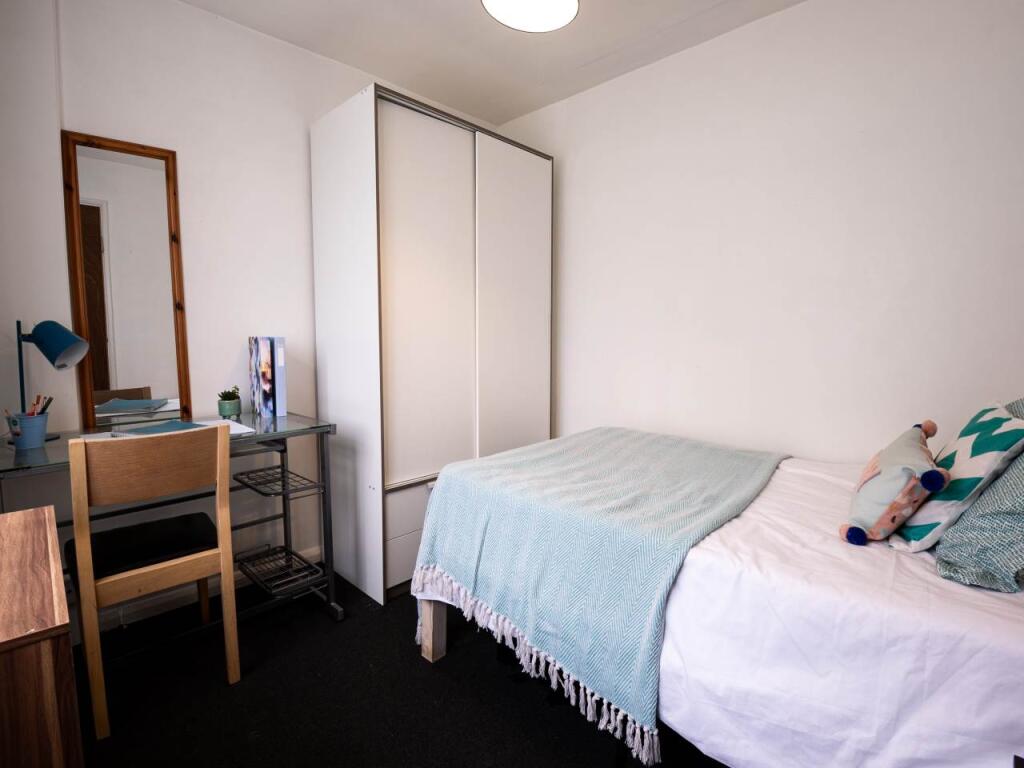 19KA_studentaccommod