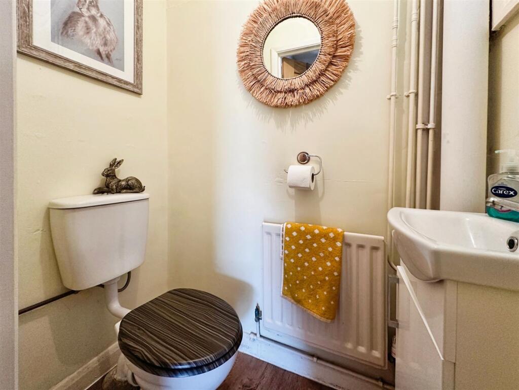 c515835c-image_picker_F108FAE0-37A2-4D25-8428-10E5