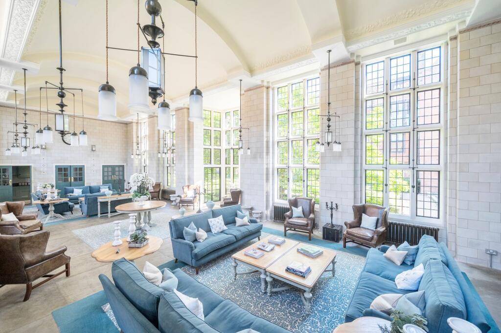 Residents Lounge