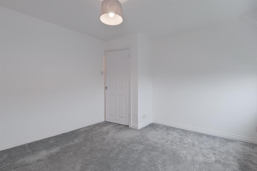 041-3 Loanhead Crescent, Newarthill, ML1 5AW.jpg