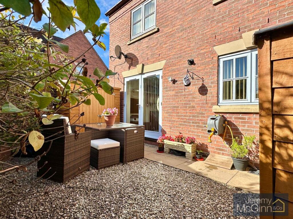 courtyard garden