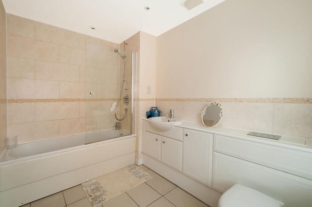 Richmond Avenue 11.jpg