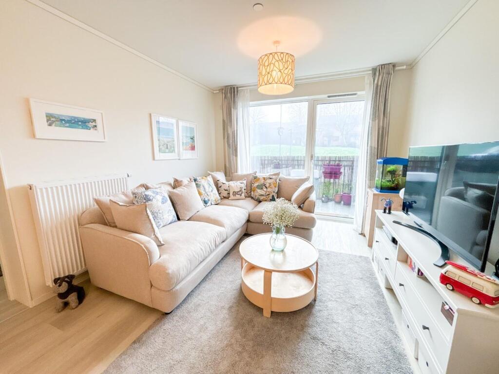 Open Plan Kitchen &amp; Lounge