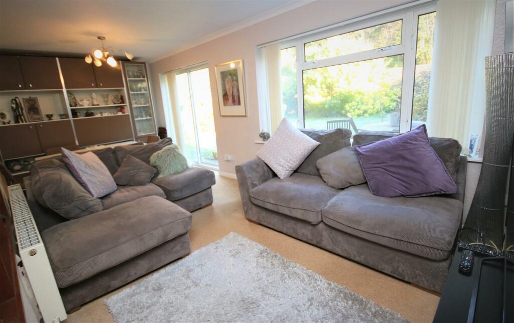 REAR EXTENSION: