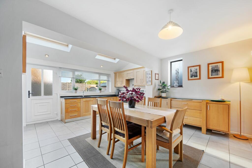 Open Plan Kitchen / Dining Room