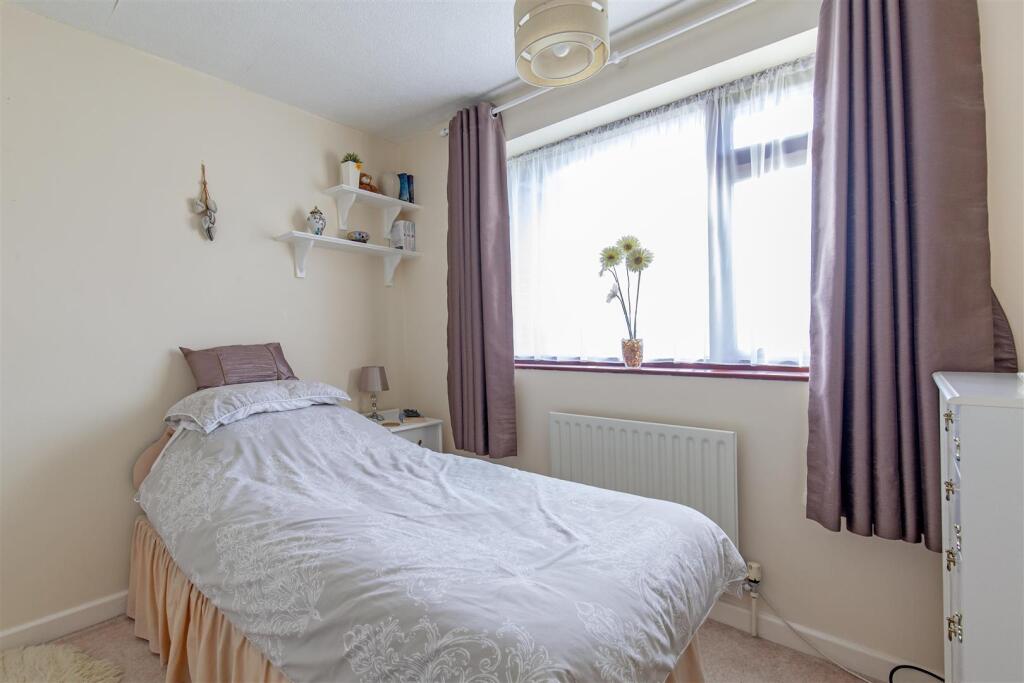 Bedroom 3-1.jpg
