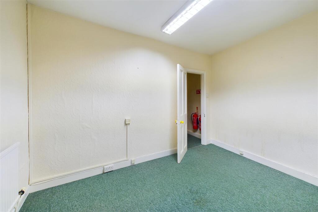 26 Long Street, Dursley GL11 4JA | Freehold Develo