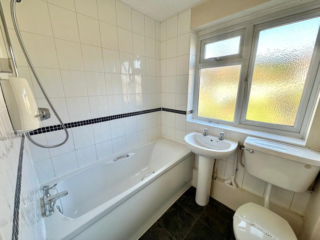 IMG-20250318-WA00...