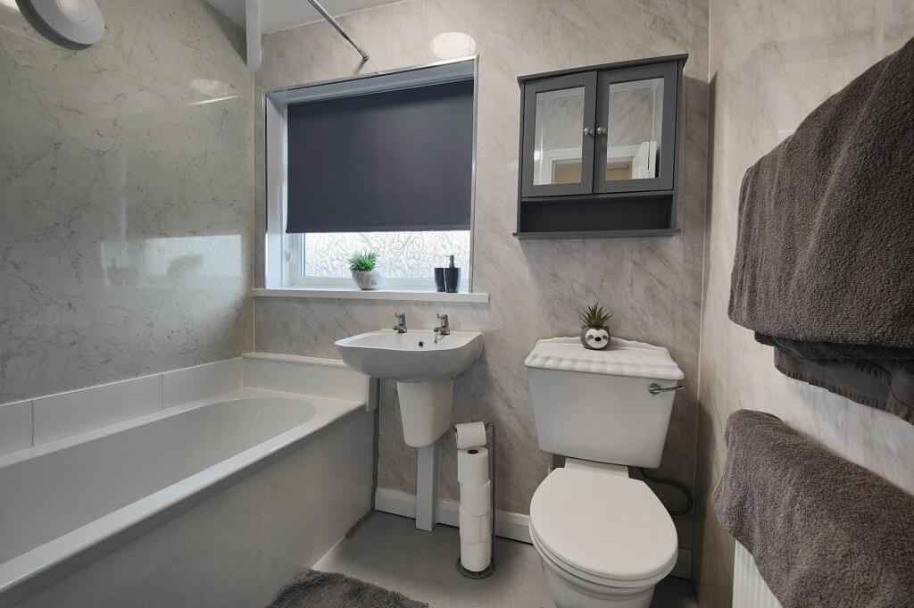 Modern Bathroom