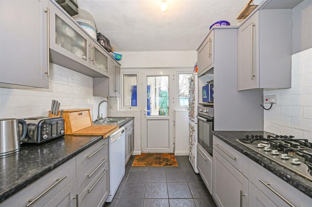 Kitchen.jpg
