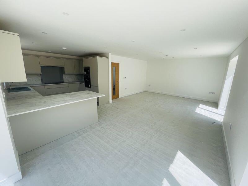 Kitchen/Living Area