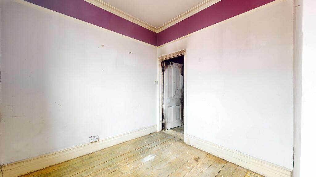9 Arragon Gardens, Streatham, London, SW16 5LY