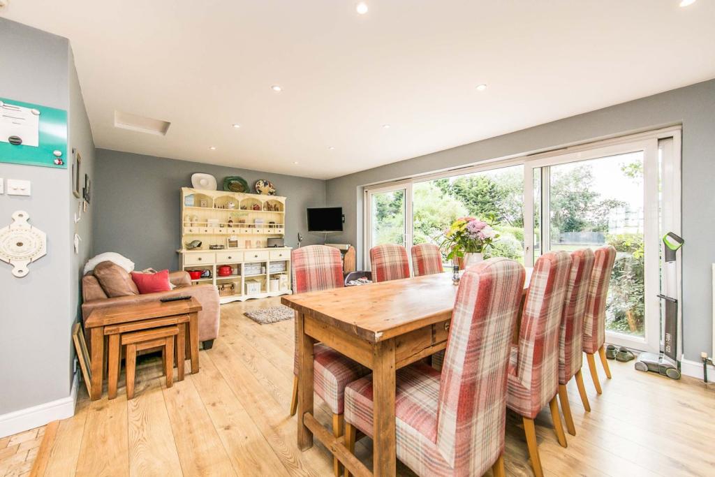 Dining / Family Room