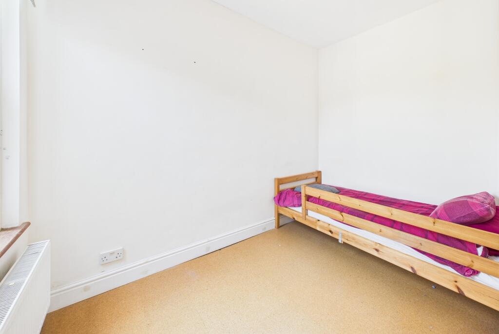 CAM02545G0-PR0468-STILL017