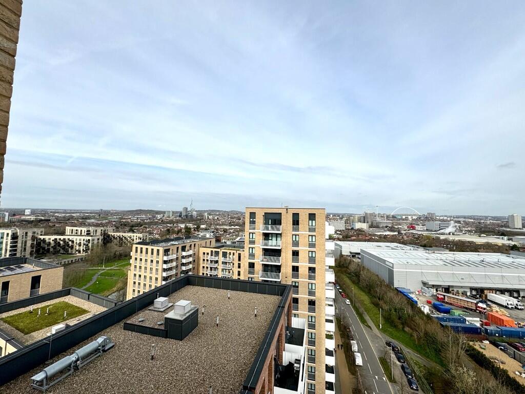 7b7eb5bb-67b6-4fd...