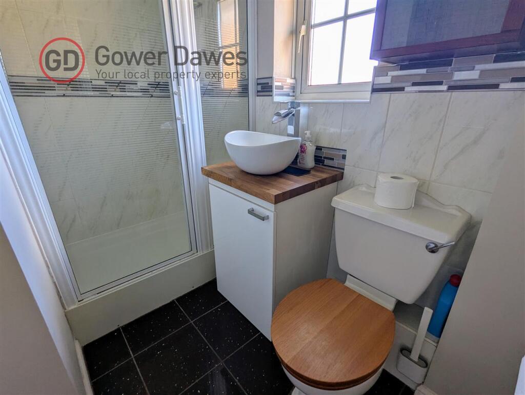 Ensuite