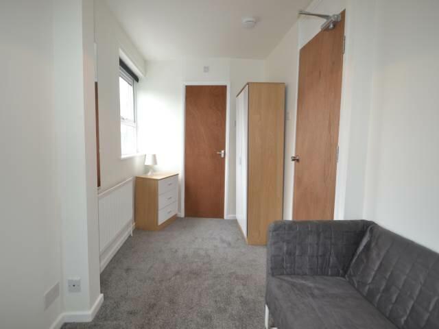 Room 6.