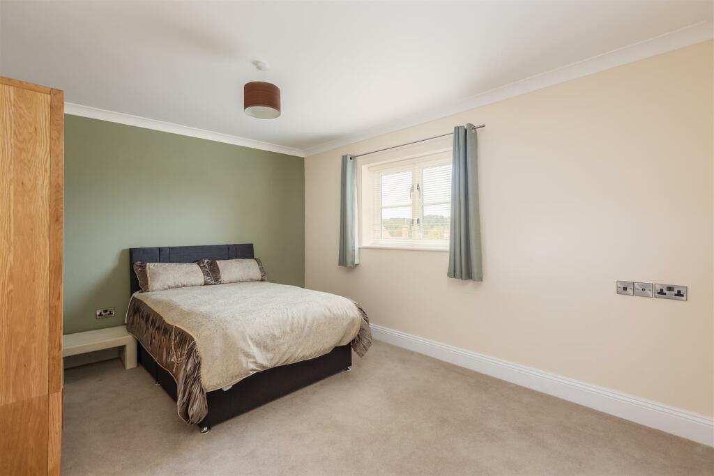 Thornton View 2 Bedroom 2-1.jpg