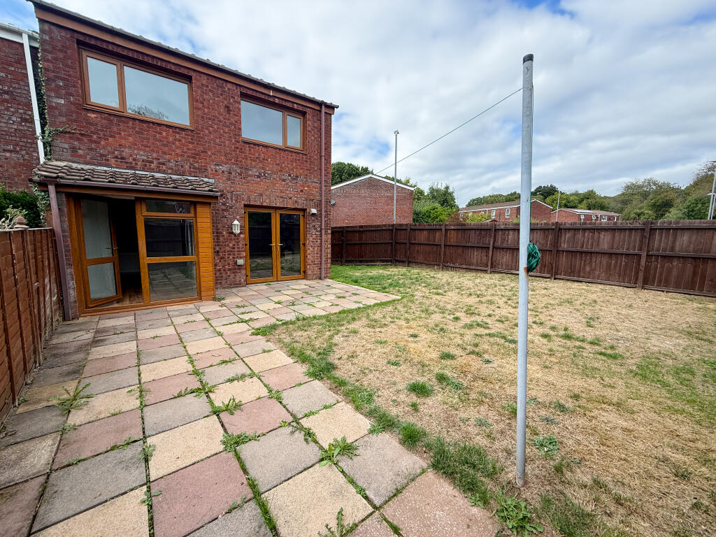 Back Garden (3)