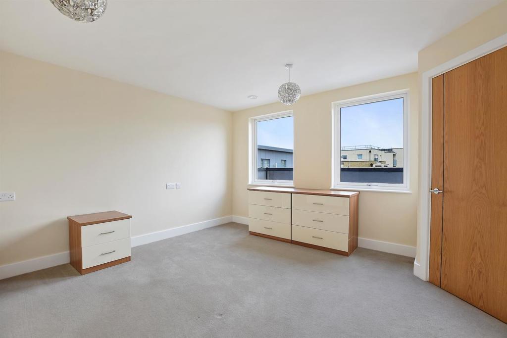 8f5e010e-a196-405f-b73b-60e68da116a5RHMCS - 44 Lys