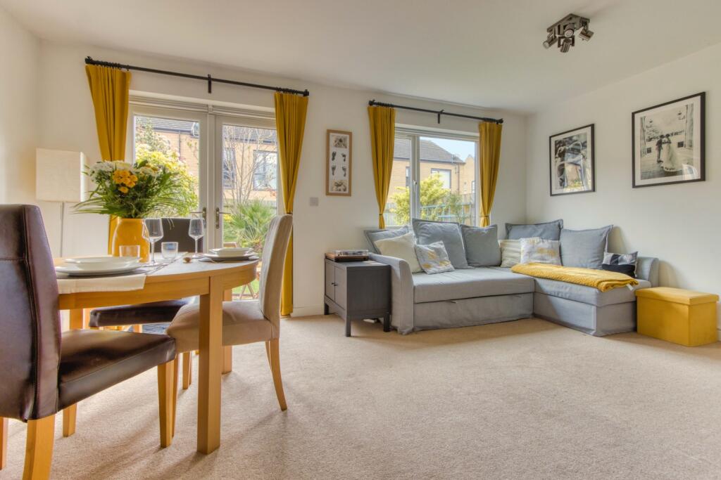 Ewemove Taunton - Firepool View (19)