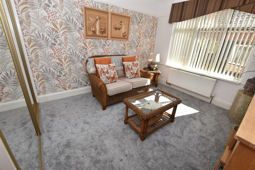 Snug - Bedroom Five.JPG