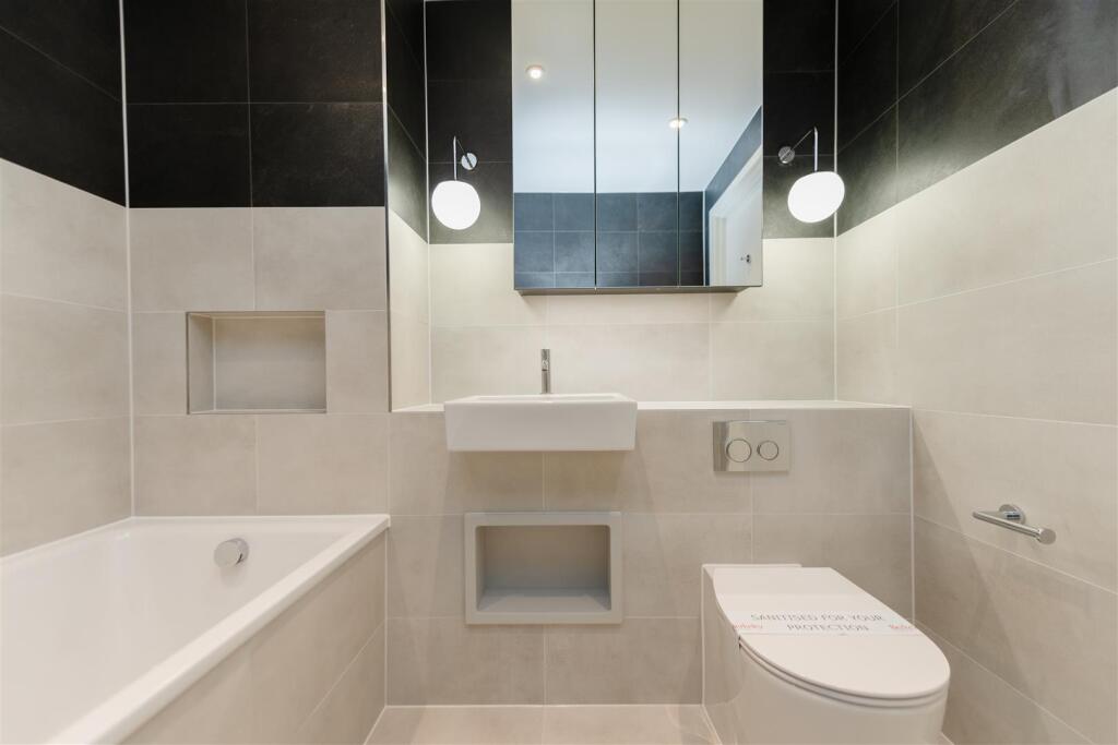 Bathroom .jpg