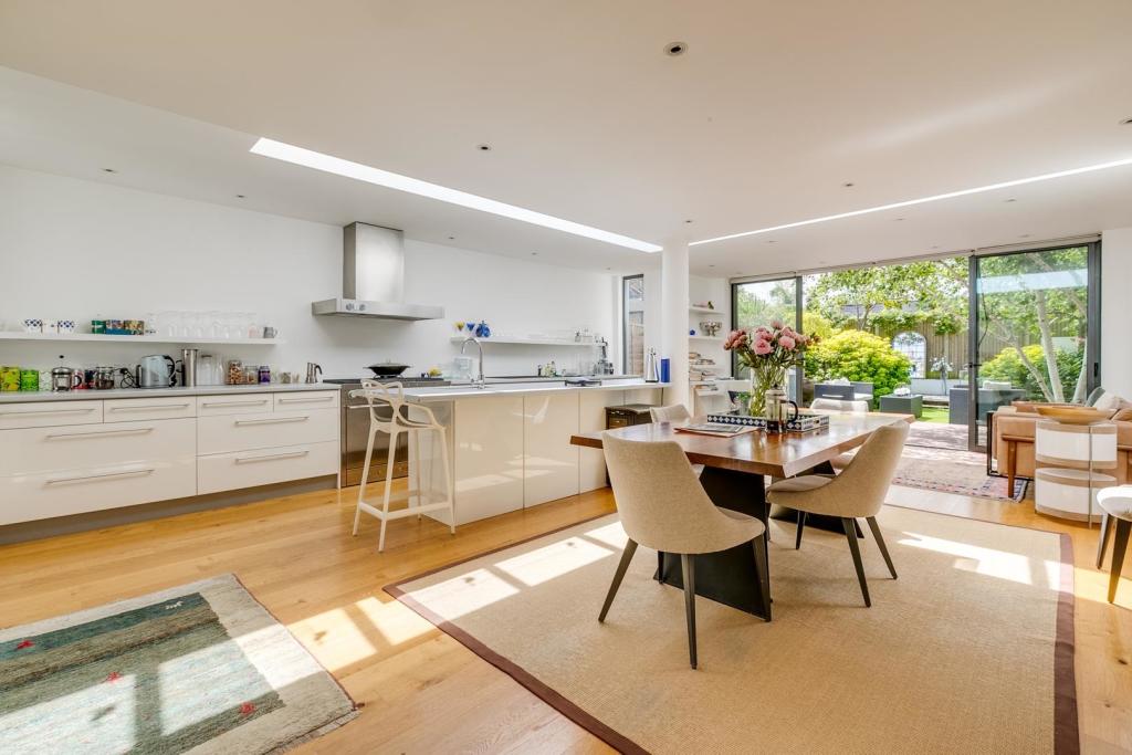 Kitchen | Family Room