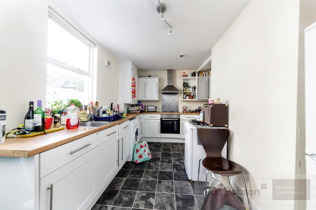 32 cardigan terrace2