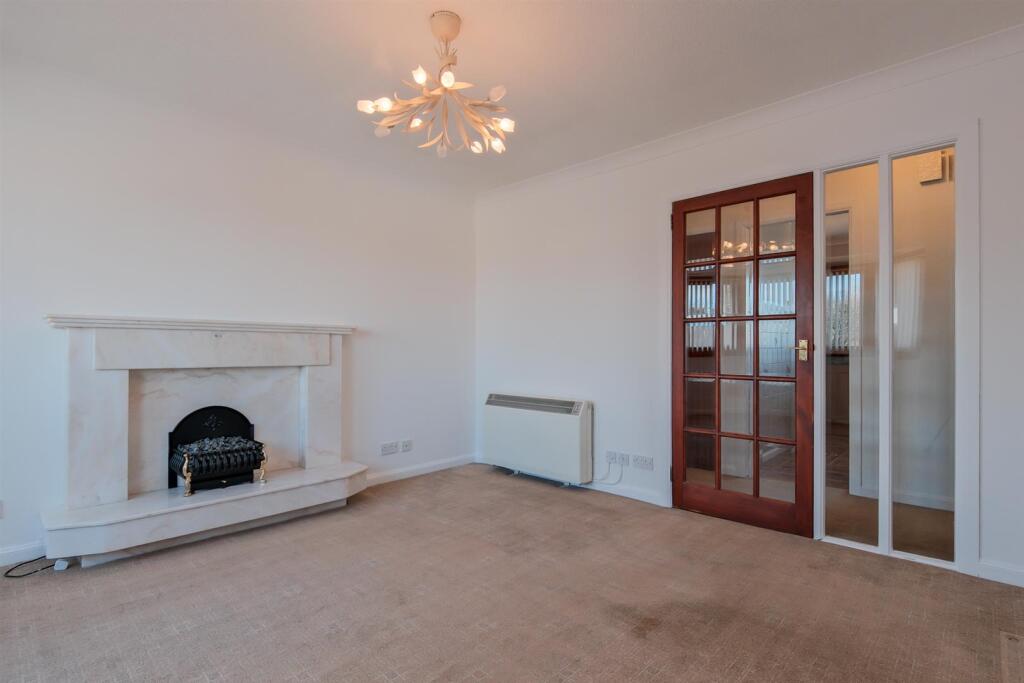 007-4 Kirkvale Court Wishaw, ML2 7BP.jpg