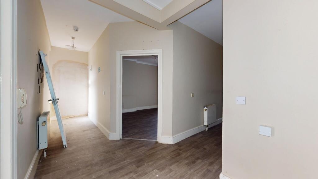4 &amp; 6 Rosswood Gardens, Wallington SM6 8QZ