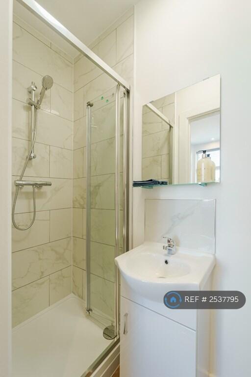Room 6 Double Ensuite