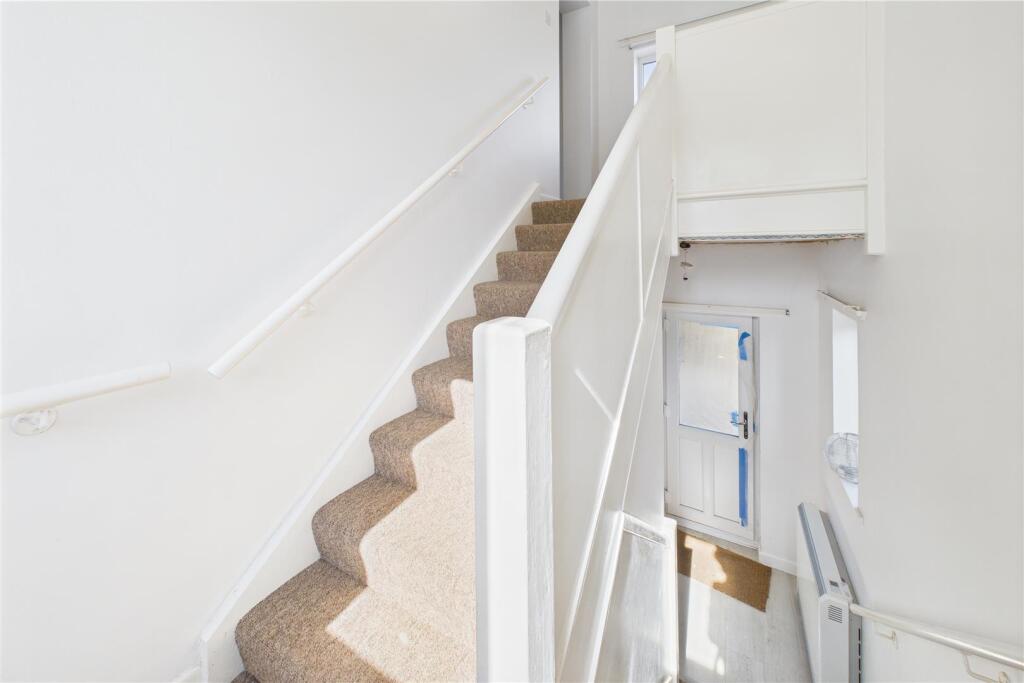 5a Water Street, Dursley, GL11 4JG | Freehold Resi