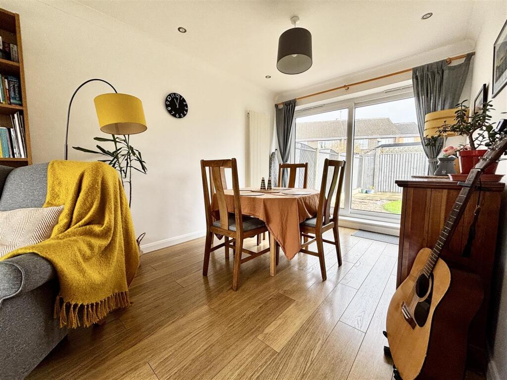 Lounge/Diner View Three