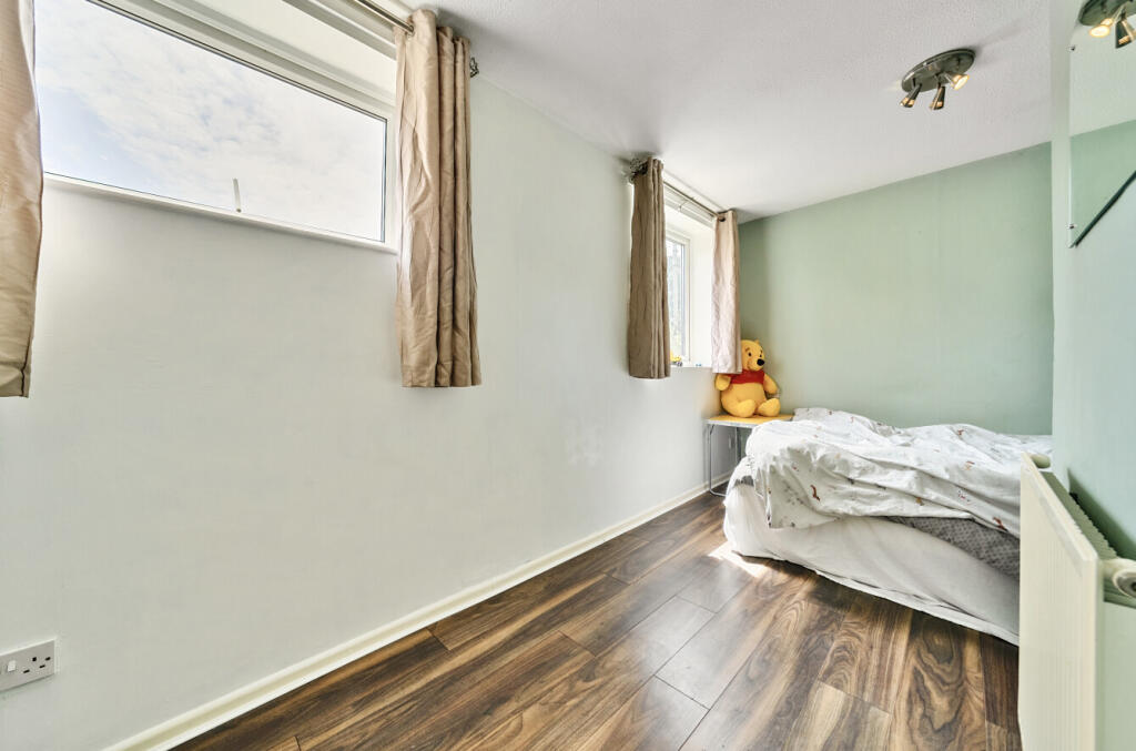 1318189-24-6863ed...