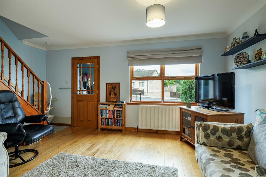 2 Galloway Court Darnick 04.JPG