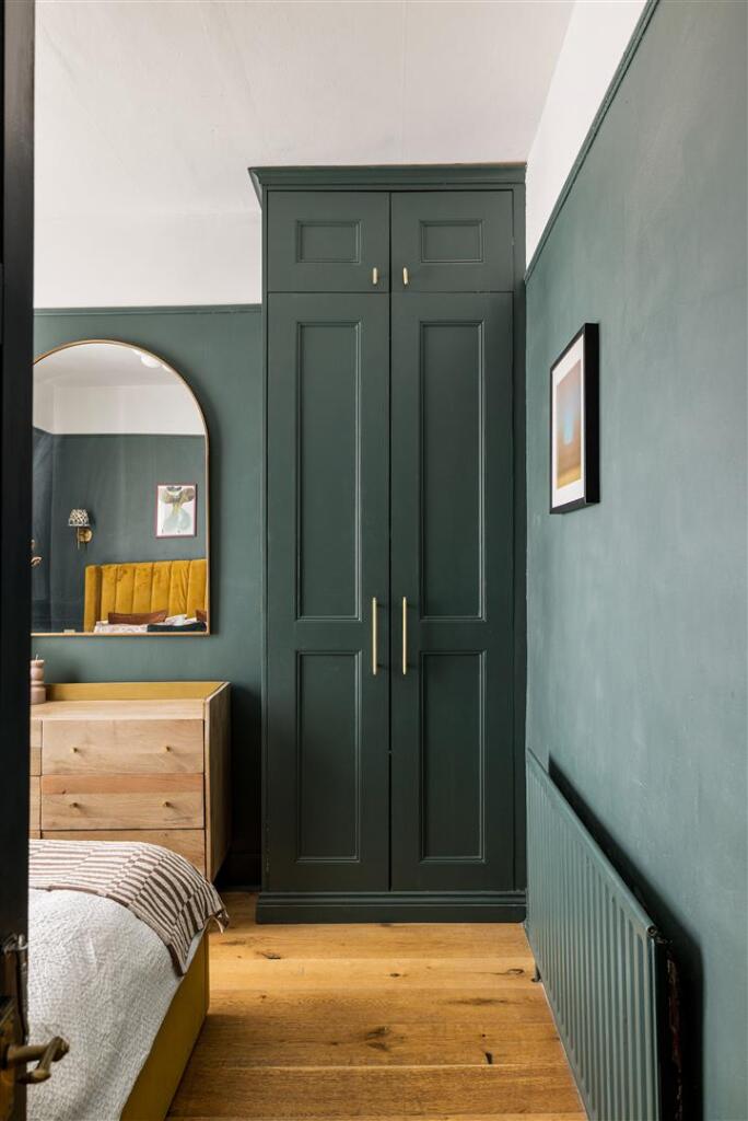 Brookscroft Road, E17