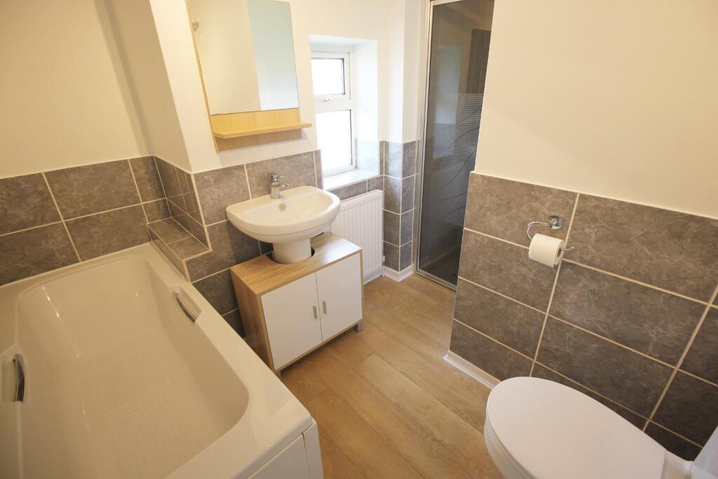 Bathroom new.JPG