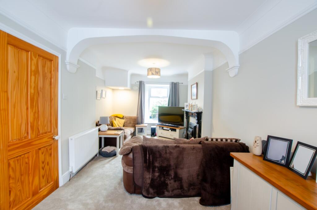 9 Robartes Road TPS Bodmin 01208 74182-01