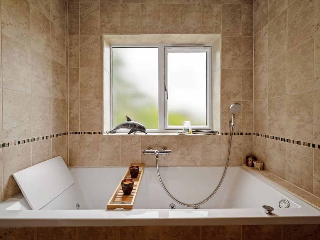 Master ensuite