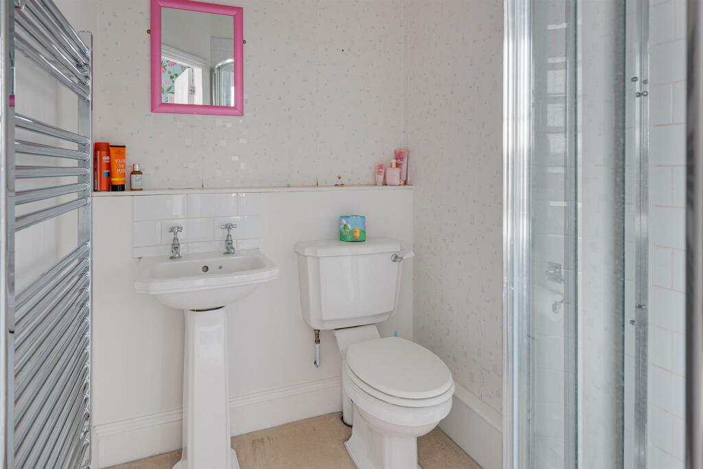 Bedroom Two En-Suite