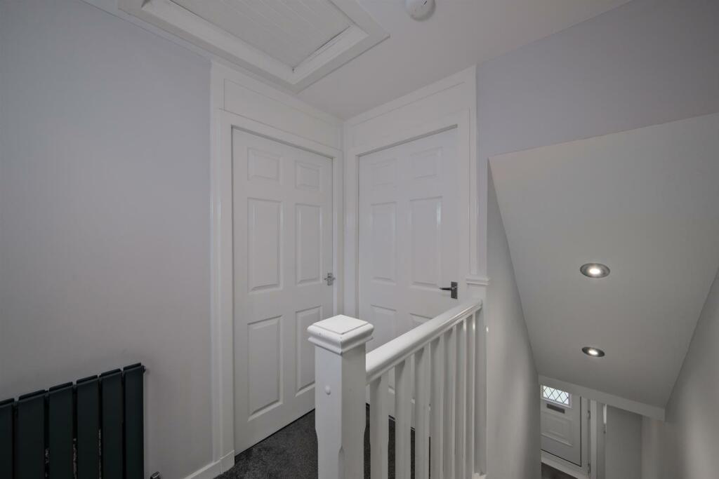 028-22 Spey Court, Newmains ML2 9EE_.jpg